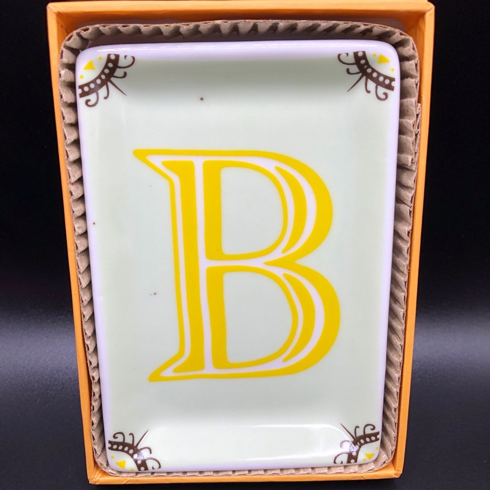 Letter B Trinket Tray (NIB)